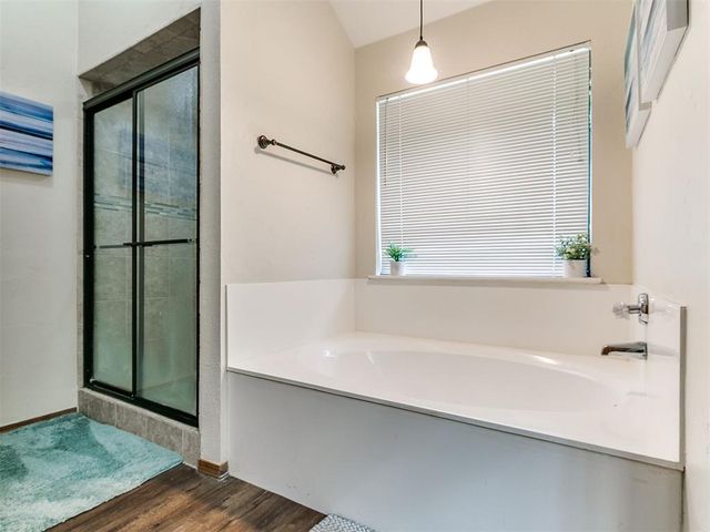 7117 NW 102nd Street, Oklahoma City, OK 73162