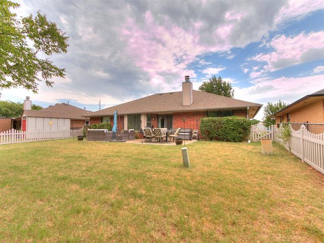7117 NW 102nd Street, Oklahoma City, OK 73162