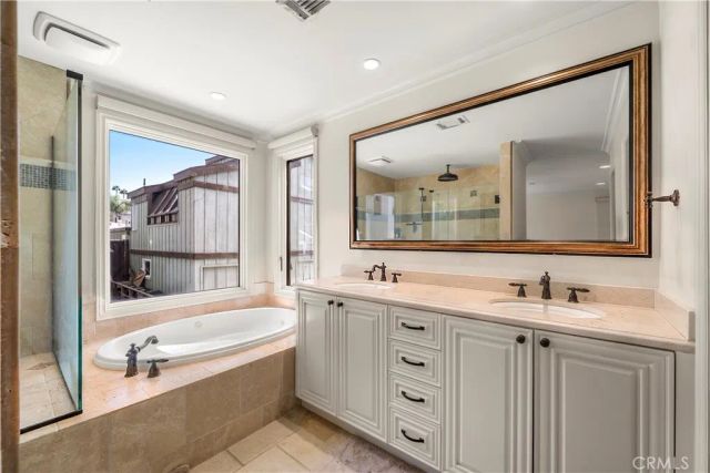 438 Dahlia, Corona Del Mar, CA 92625