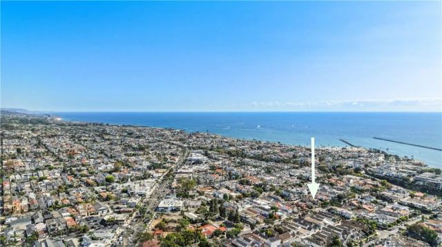 438 Dahlia, Corona Del Mar, CA 92625