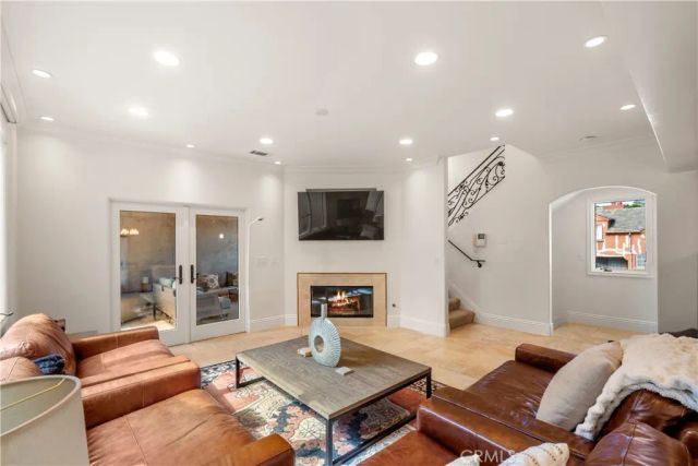 438 Dahlia, Corona Del Mar, CA 92625