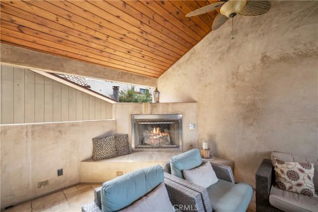 438 Dahlia, Corona Del Mar, CA 92625
