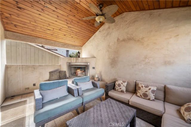 438 Dahlia, Corona Del Mar, CA 92625