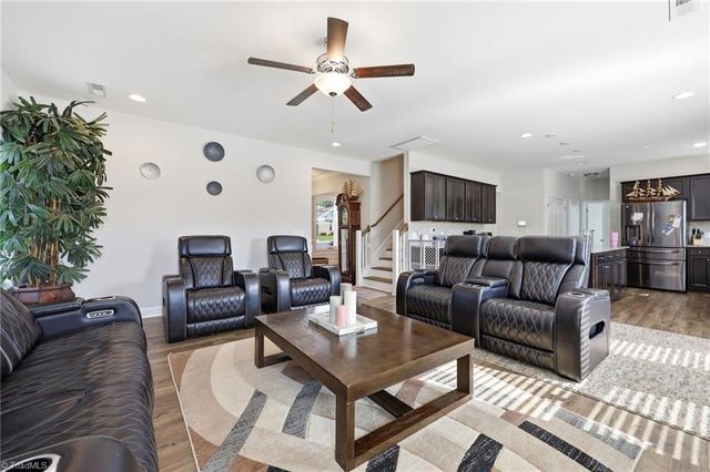 5732 Glad Acres Road, Winston-salem, NC 27040