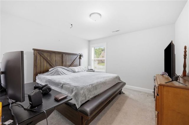 5732 Glad Acres Road, Winston-salem, NC 27040