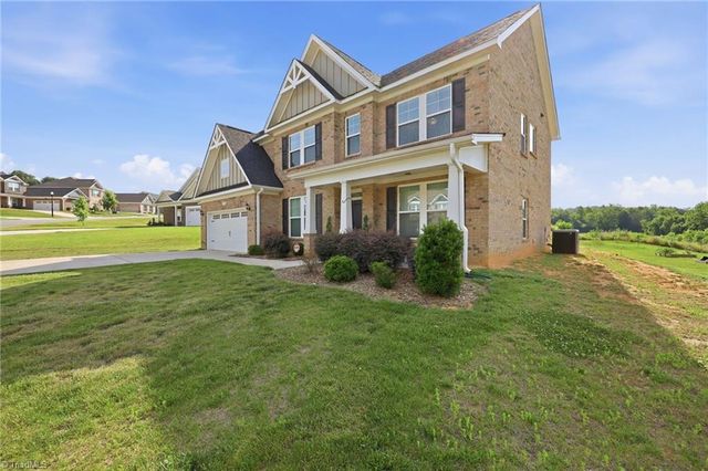 5732 Glad Acres Road, Winston-salem, NC 27040