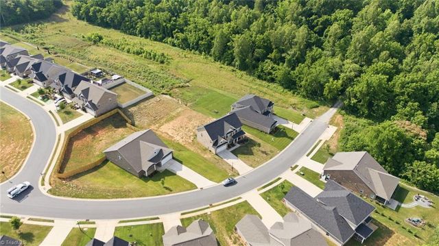 5732 Glad Acres Road, Winston-salem, NC 27040