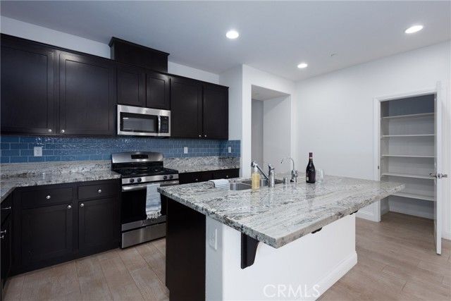 1931 S Wilma, Santa Maria, CA 93458