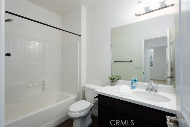 1931 S Wilma, Santa Maria, CA 93458