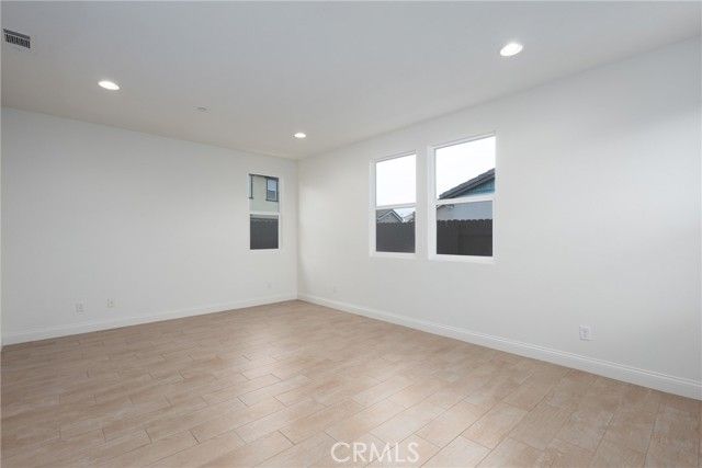 1931 S Wilma, Santa Maria, CA 93458