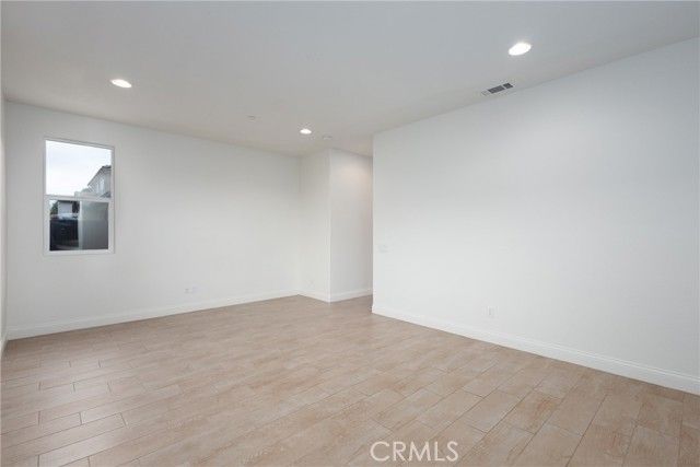 1931 S Wilma, Santa Maria, CA 93458