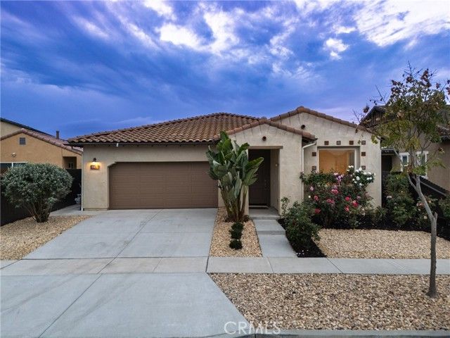 1931 S Wilma, Santa Maria, CA 93458