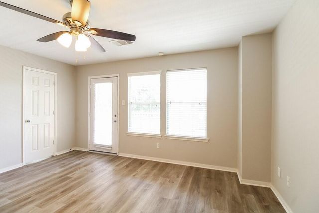 11823 Princess Garden Way, Houston, TX 77047