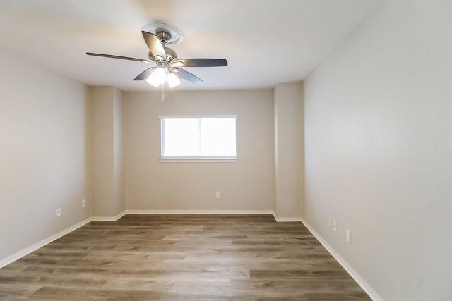 11823 Princess Garden Way, Houston, TX 77047