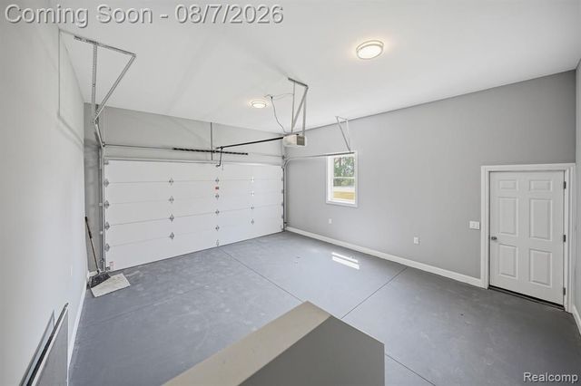 38165 Cherry Lane, Update, MI 48045