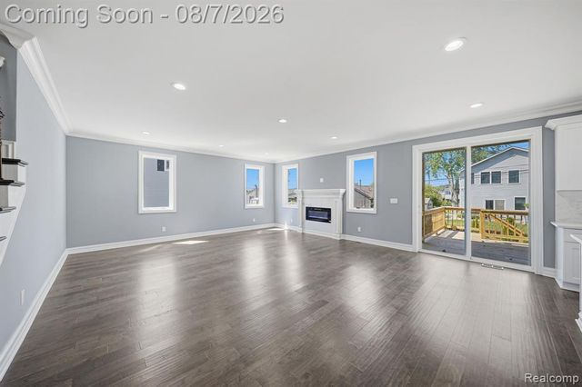 38165 Cherry Lane, Update, MI 48045
