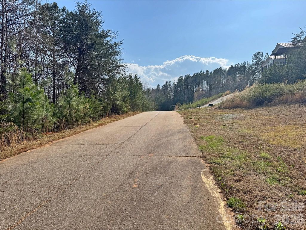 VL Amberwood Place 17, Rutherfordton, NC 28139