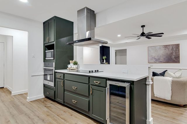 715 Pheasant Run, Burleson, TX 76028