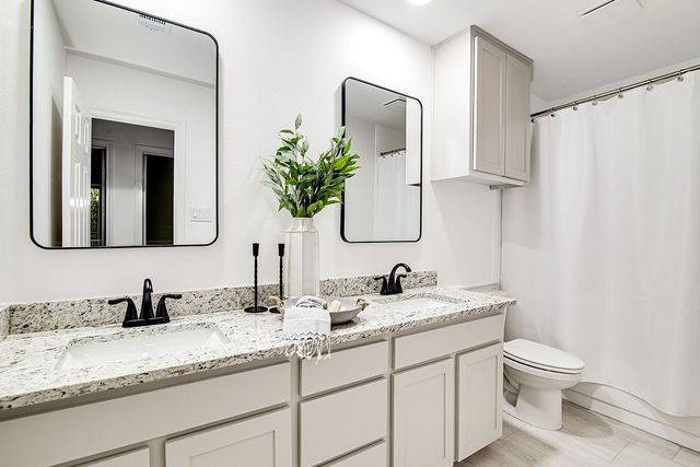 715 Pheasant Run, Burleson, TX 76028