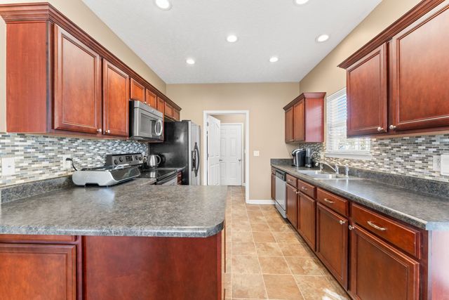 3339 Cotswold Ln, Murfreesboro, TN 37128