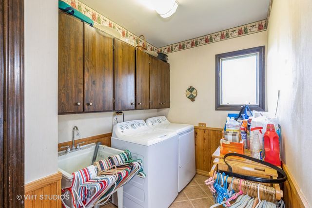 24656 S Willow Brook Trail, Crete, IL 60417