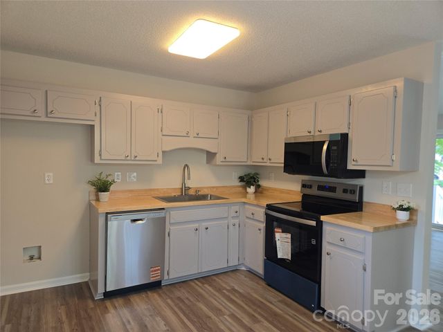2306 Firmin Court, Gastonia, NC 28056