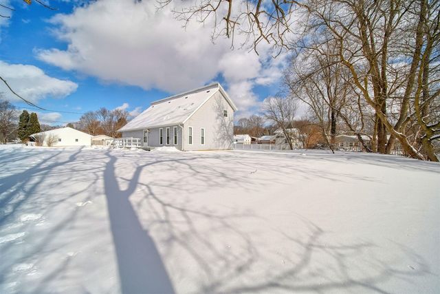 3357 Robinson Road, Jackson, MI 49203