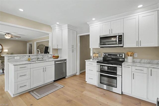1509 Baycliff LN, Virginia Beach, VA 23454