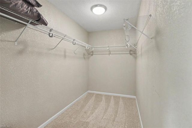 1509 Baycliff LN, Virginia Beach, VA 23454