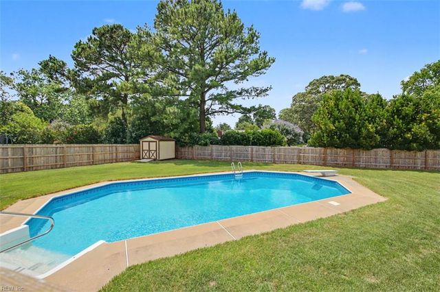 1509 Baycliff LN, Virginia Beach, VA 23454