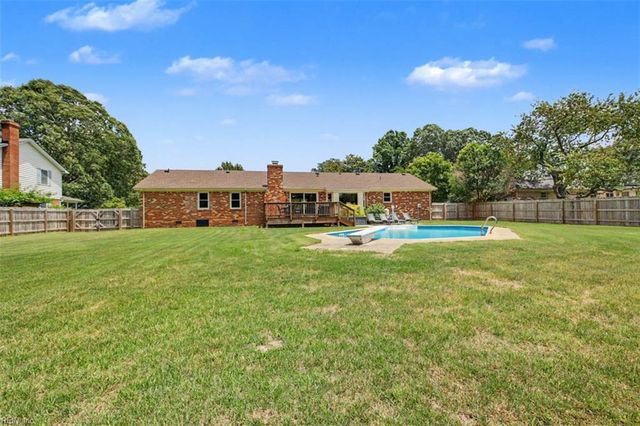 1509 Baycliff LN, Virginia Beach, VA 23454