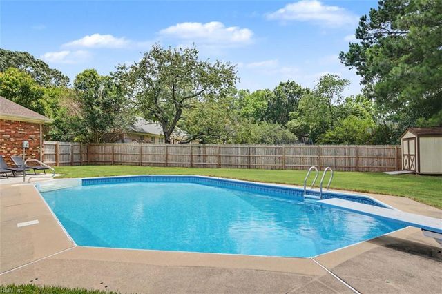 1509 Baycliff LN, Virginia Beach, VA 23454