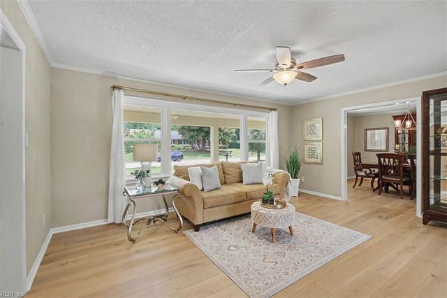 1509 Baycliff LN, Virginia Beach, VA 23454