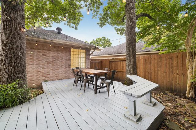 2935 Laurel Mist Court, Kingwood, TX 77345