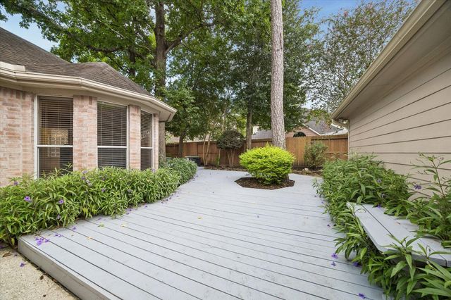 2935 Laurel Mist Court, Kingwood, TX 77345