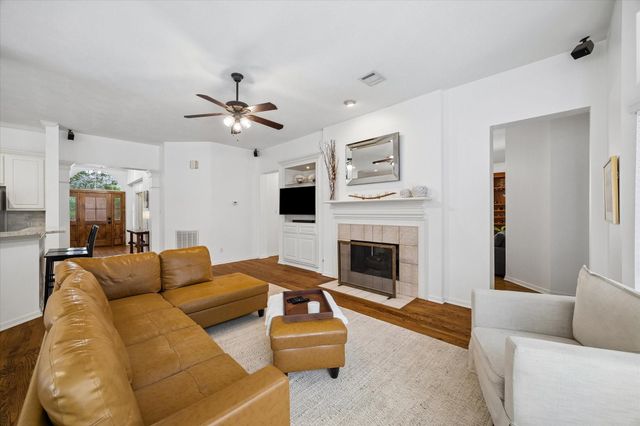 2935 Laurel Mist Court, Kingwood, TX 77345