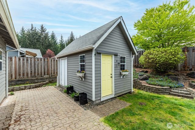 127 Bay Ridge Court, Shelton, WA 98584