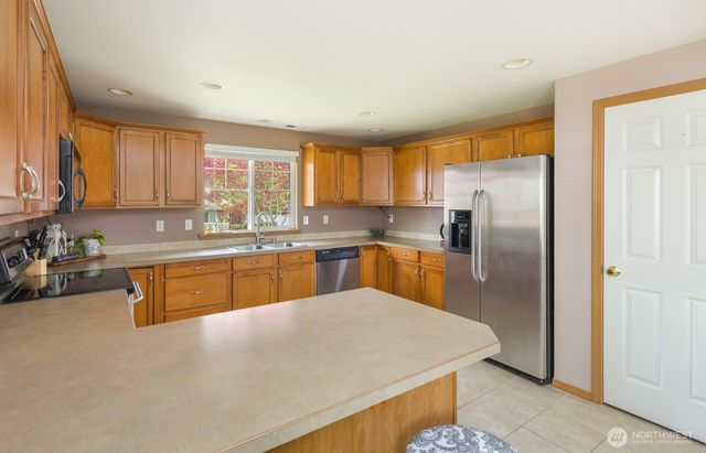 127 Bay Ridge Court, Shelton, WA 98584