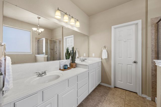 8492 Liverpool Lane, Frisco, TX 75036
