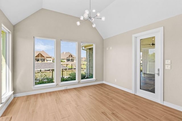 508 Amalfi Drive, Kemah, TX 77565