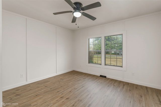 312 Greenwood Street, Mooringsport, LA 71060