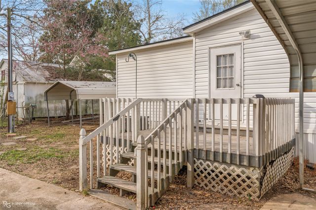 312 Greenwood Street, Mooringsport, LA 71060