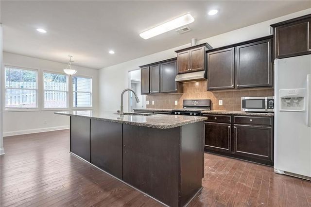 4106 Bunker Drive SW, Austell, GA 30106