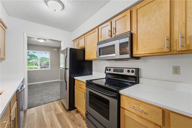 1716 E 97th Street A, Kansas City, MO 64131