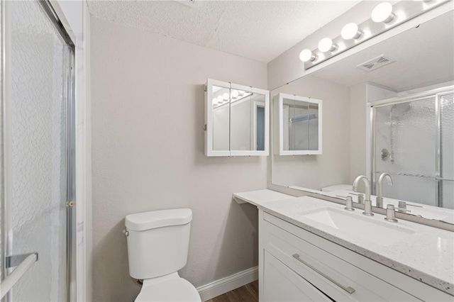 1716 E 97th Street A, Kansas City, MO 64131