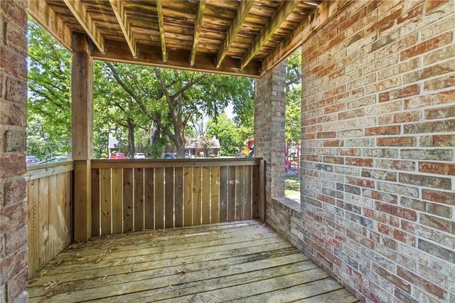 1716 E 97th Street A, Kansas City, MO 64131