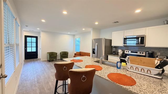 16799 N Marie Village Drive, Conroe, TX 77306