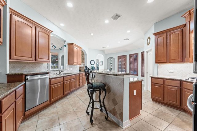 17202 Ledgefield, Cypress, TX 77433