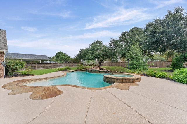 17202 Ledgefield, Cypress, TX 77433