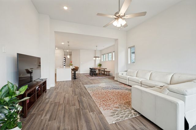 1717 Buttercup Avenue, Aubrey, TX 76227